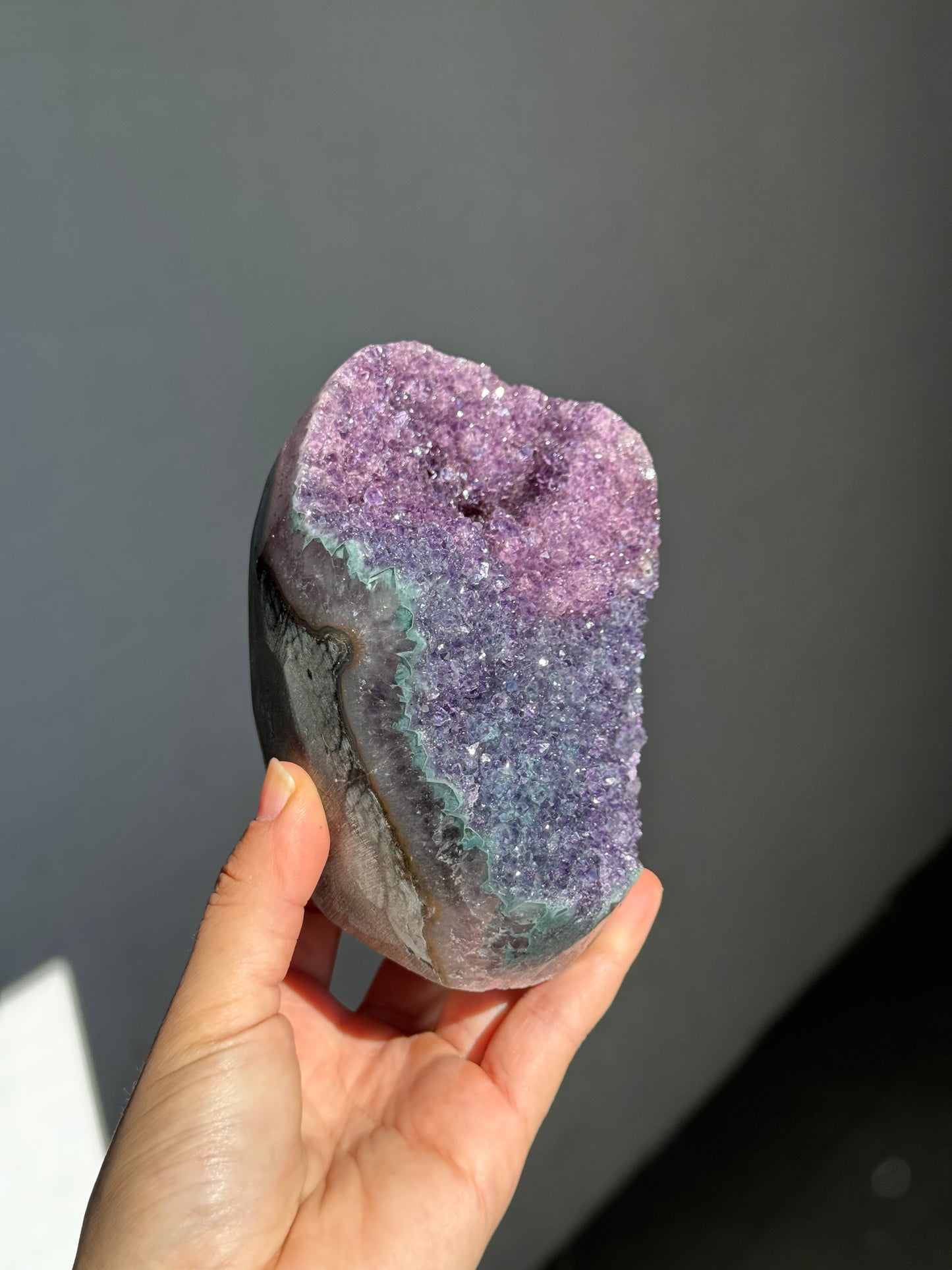 Bicolor amethyst rainbow cut base