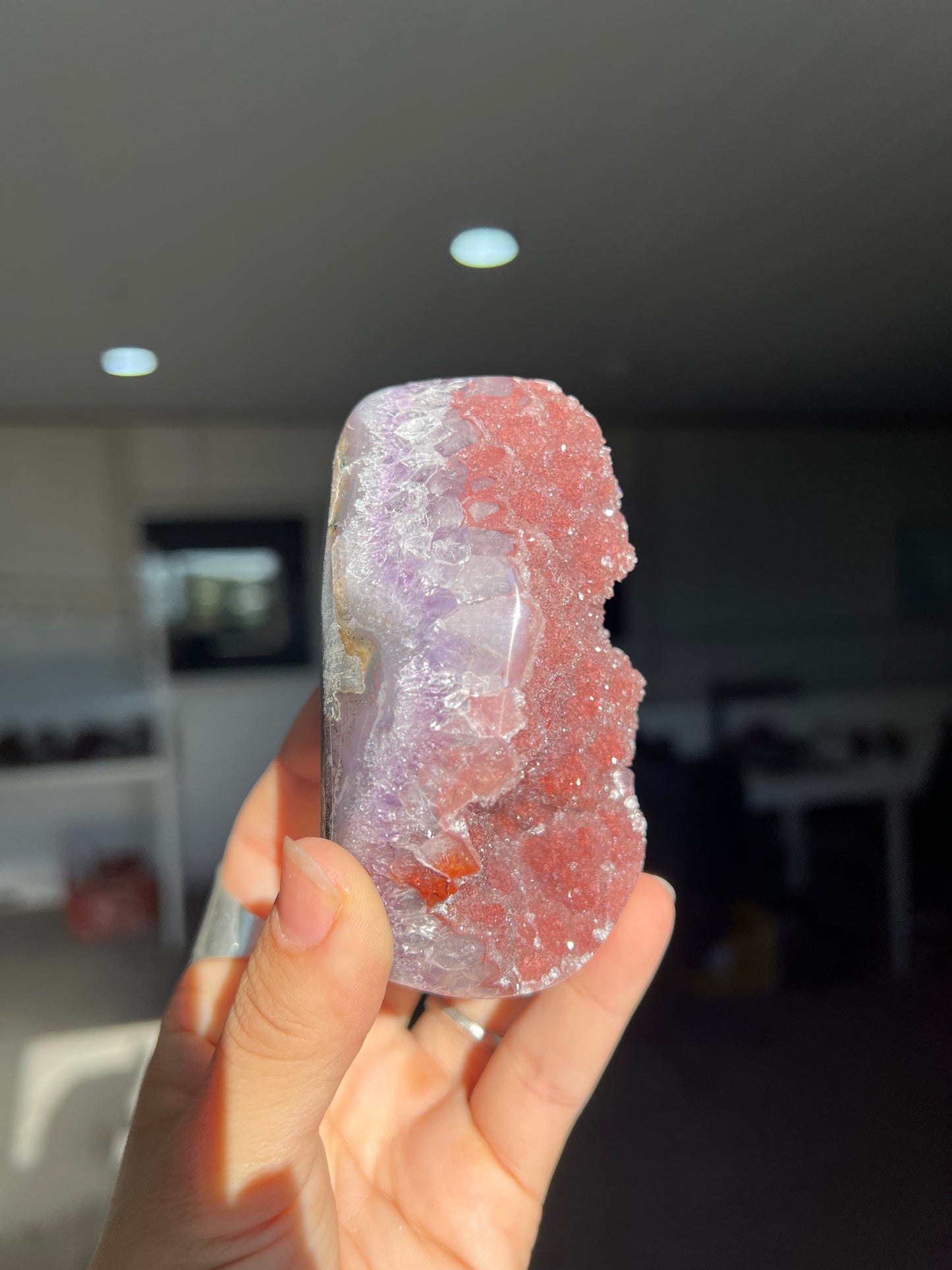 Strawberry amethyst cut base