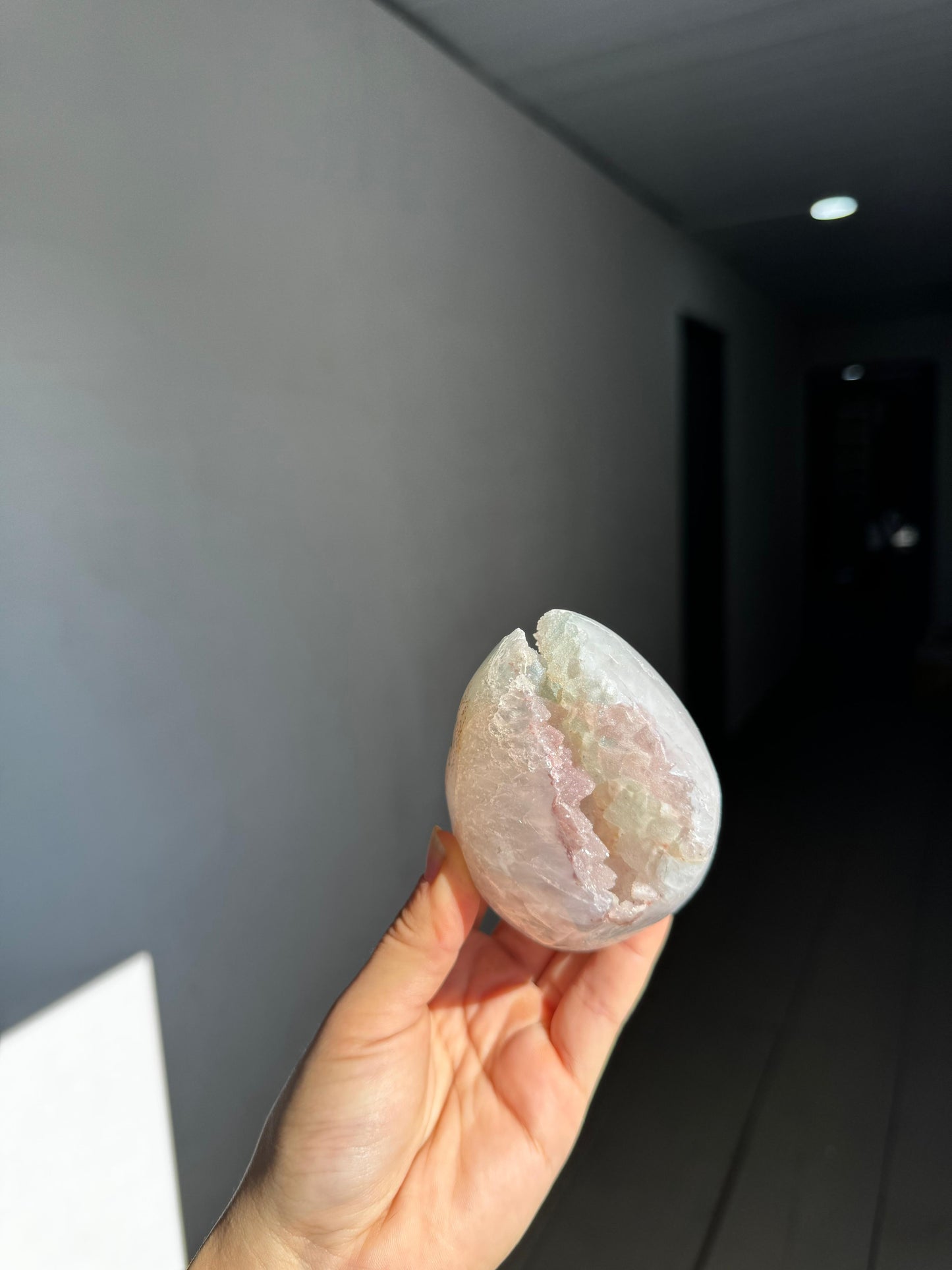 Bicolor rose quartz piece
