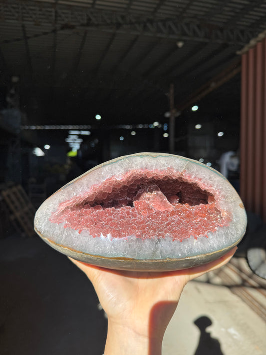 Red special formation geode