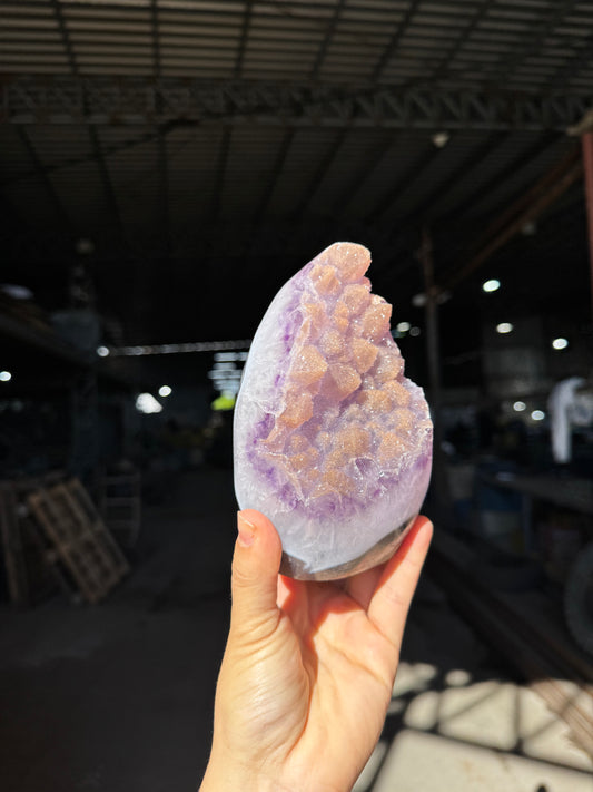 Golden amethyst rainbow piece