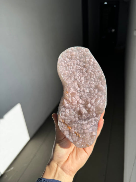 Baby pink formation piece
