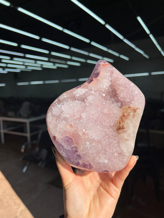 Pinky amethyst piece