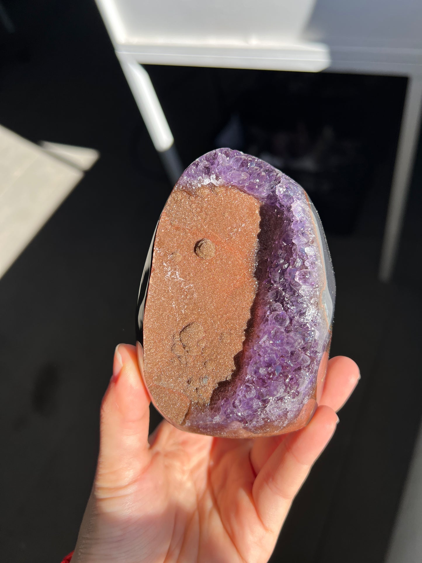 Amethyst rainbow cut base