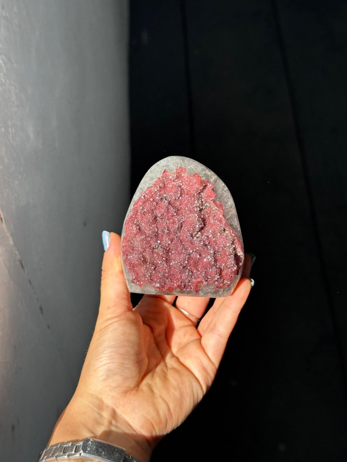 Mini red rainbow cut base