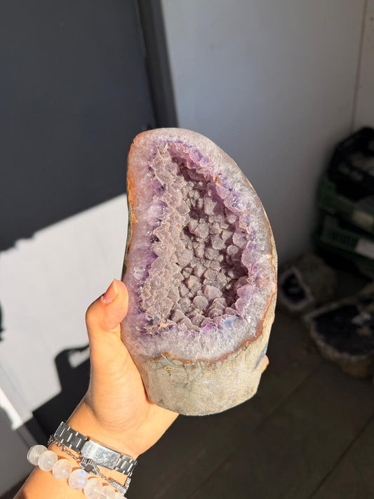 Amethyst sugar cavity piece