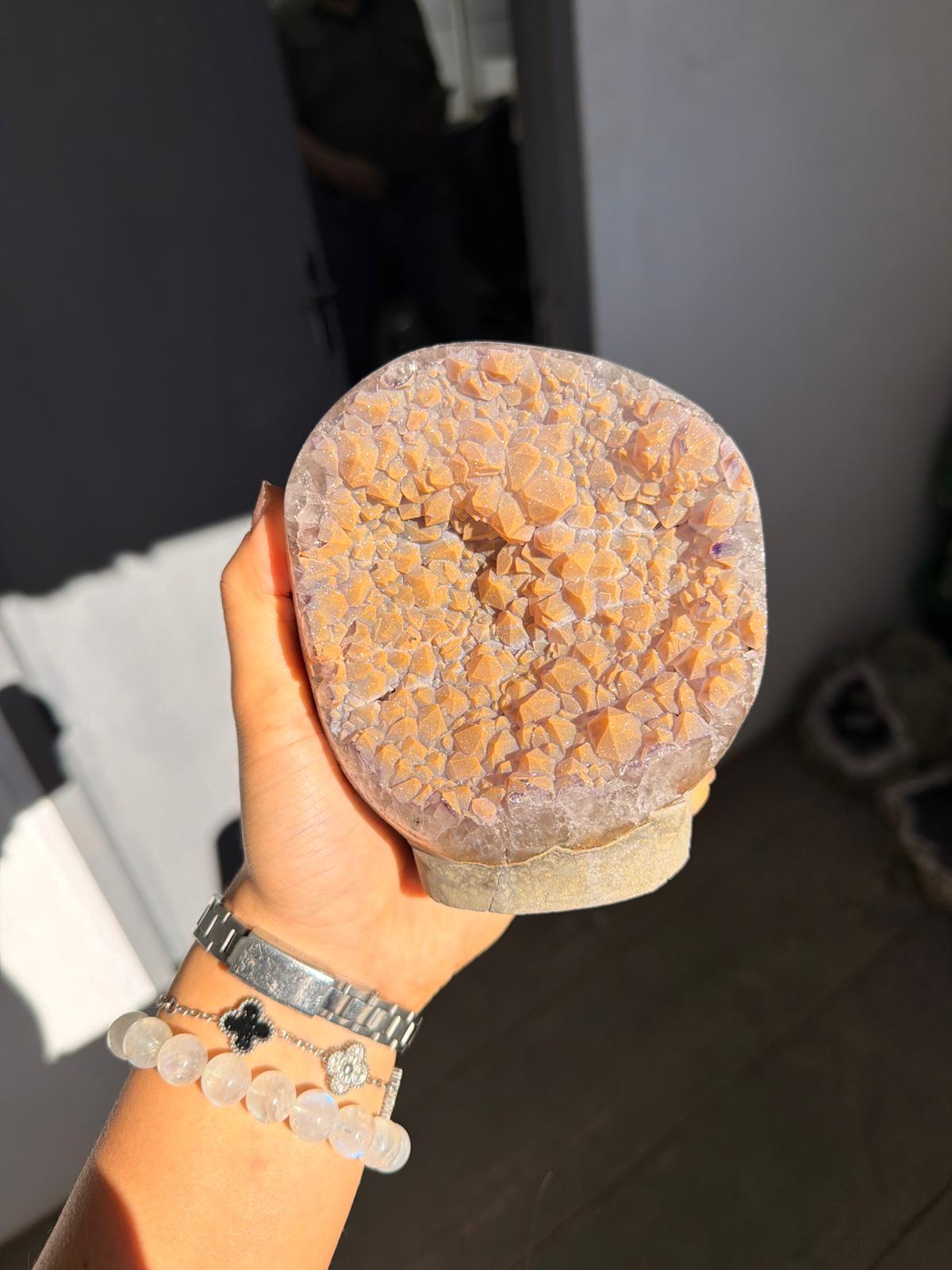 Golden sugar piece
