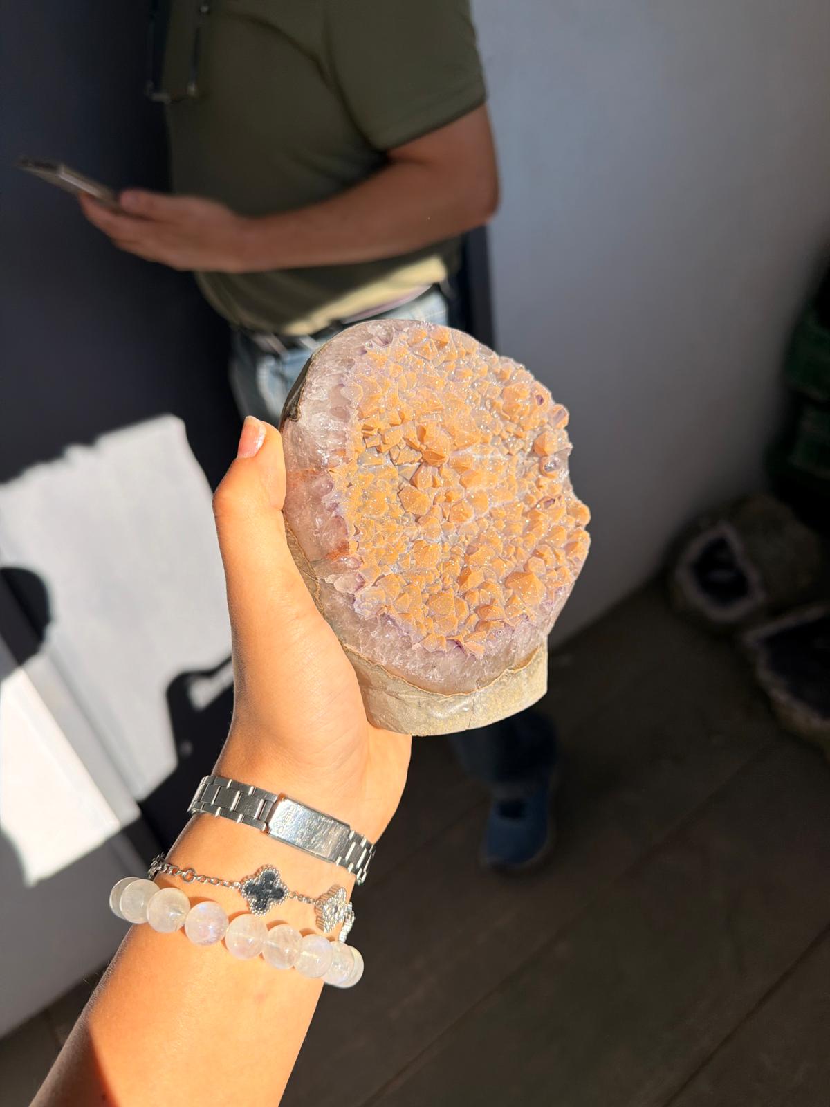 Golden sugar piece