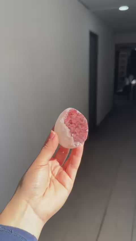 Mini fine sugar quartz egg
