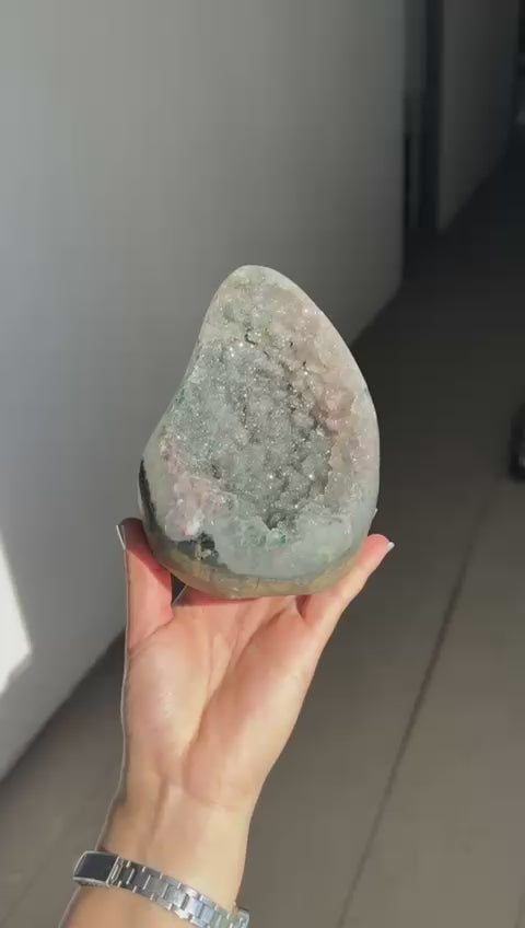 Green rainbow piece