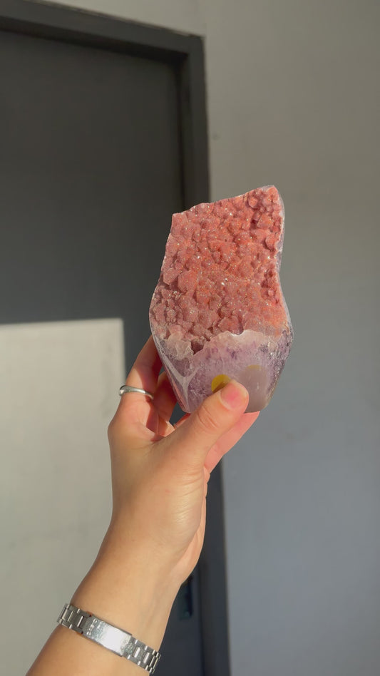 Special red sugar piece
