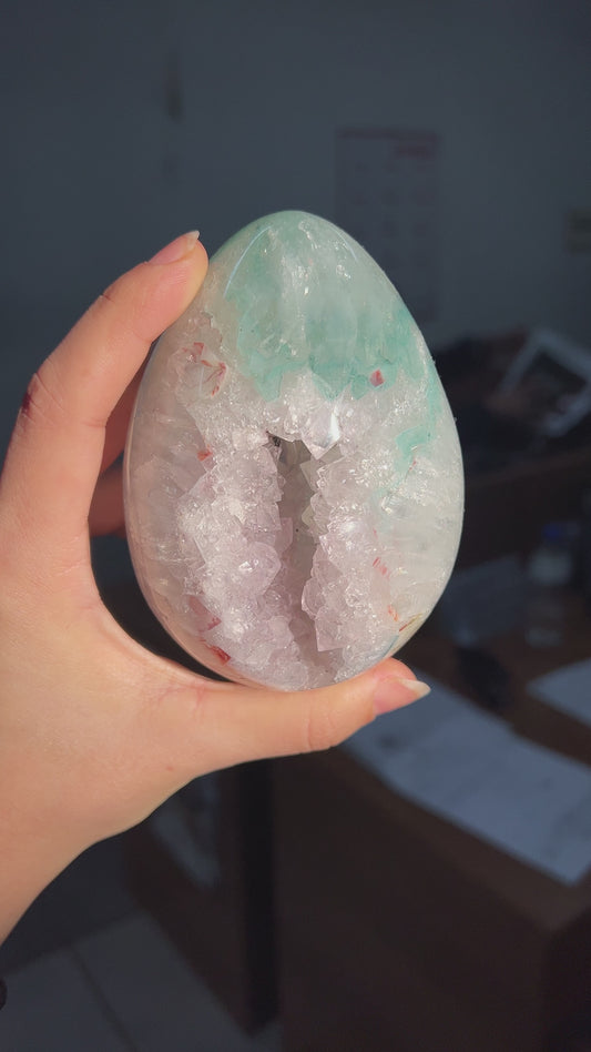 Bicolor green and red egg